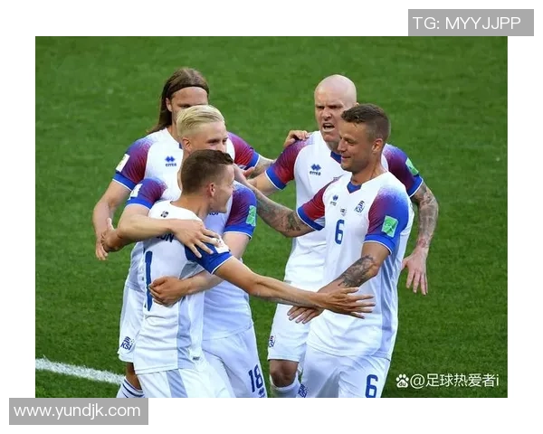 冰岛国足球明星的崛起与挑战从冰雪之地到世界舞台的足球传奇 冰岛国足球明星的崛起与挑战从冰雪之地到世界舞台的足球传奇