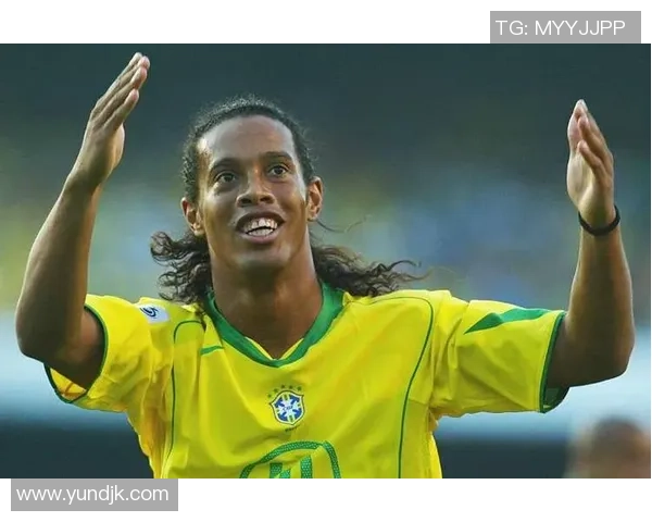 巴西足球历史球星排名分析 足球传奇人物及其影响力探讨