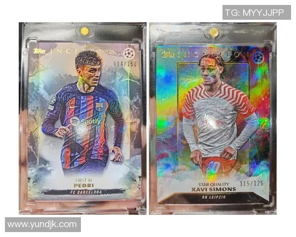 球星卡收藏与创意足球挂件结合打造独特潮流运动纪念精品 球星卡收藏与创意足球挂件结合打造独特潮流运动纪念精品